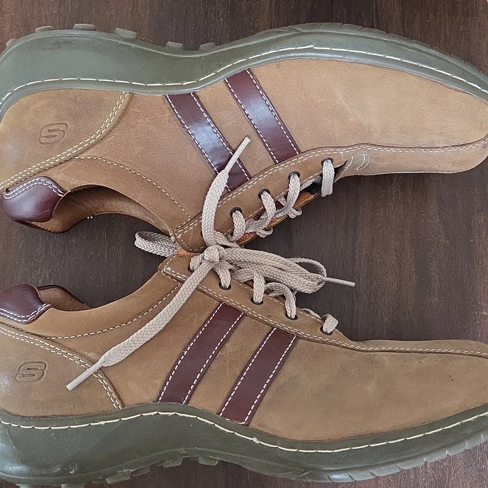 Skechers Mens Casual Leather Sneaker Size 10 - Picture 3 of 7